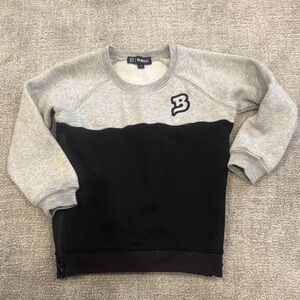 Burkli Kids Two-Tone Sweatshirt 4T